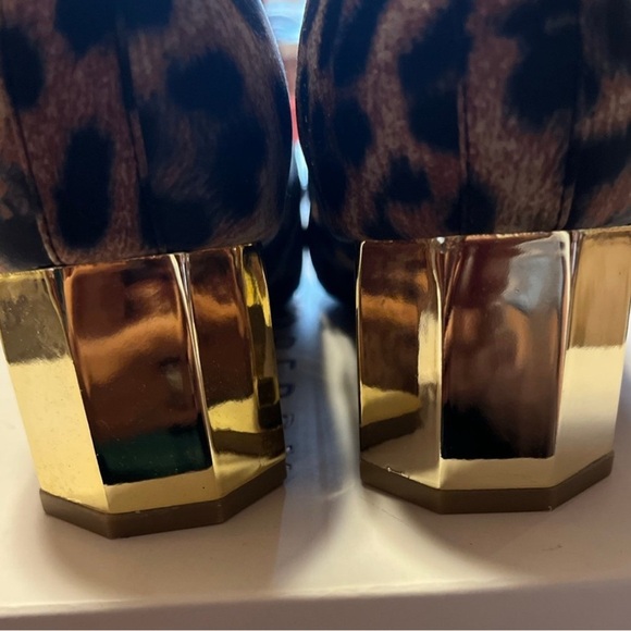 Katy Perry The Daina Leopard Stretch Boot 6.5 NWT - Picture 3 of 3